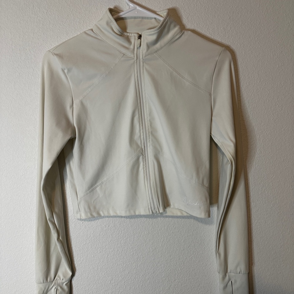 Alphalete Cream Cropped Zip-Up Jacket